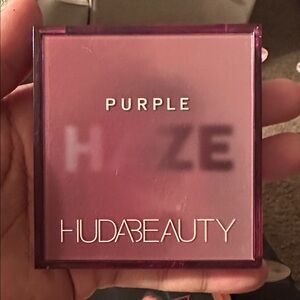 HUDA BEAUTY Purple Haze Palette